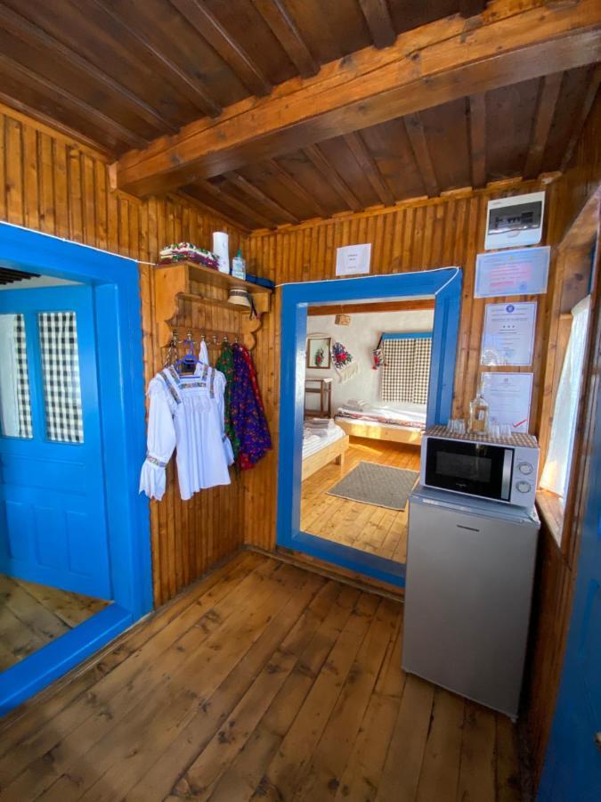 Casuta Tivadar Hotel Breb Eksteriør billede
