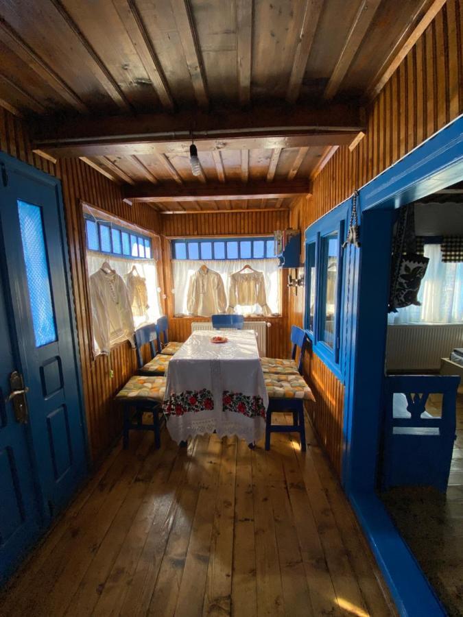 Casuta Tivadar Hotel Breb Eksteriør billede